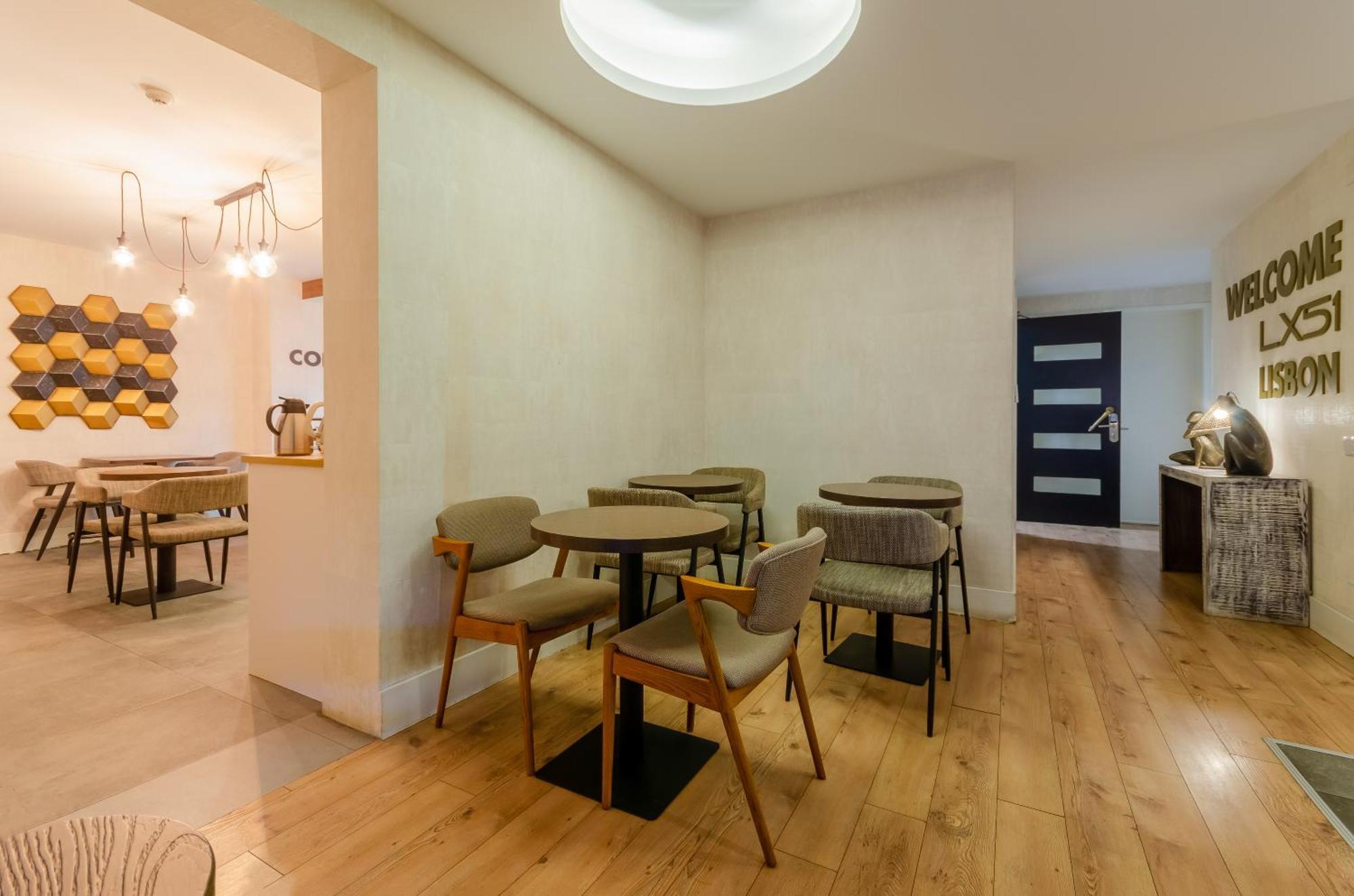 Lx51 Lisbon Center - Studios & Suites By Apt Iin — Fotos 2